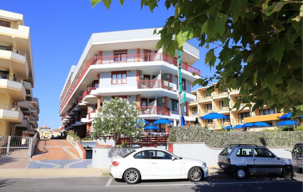 Hotel Soleado Alghero Esterno foto