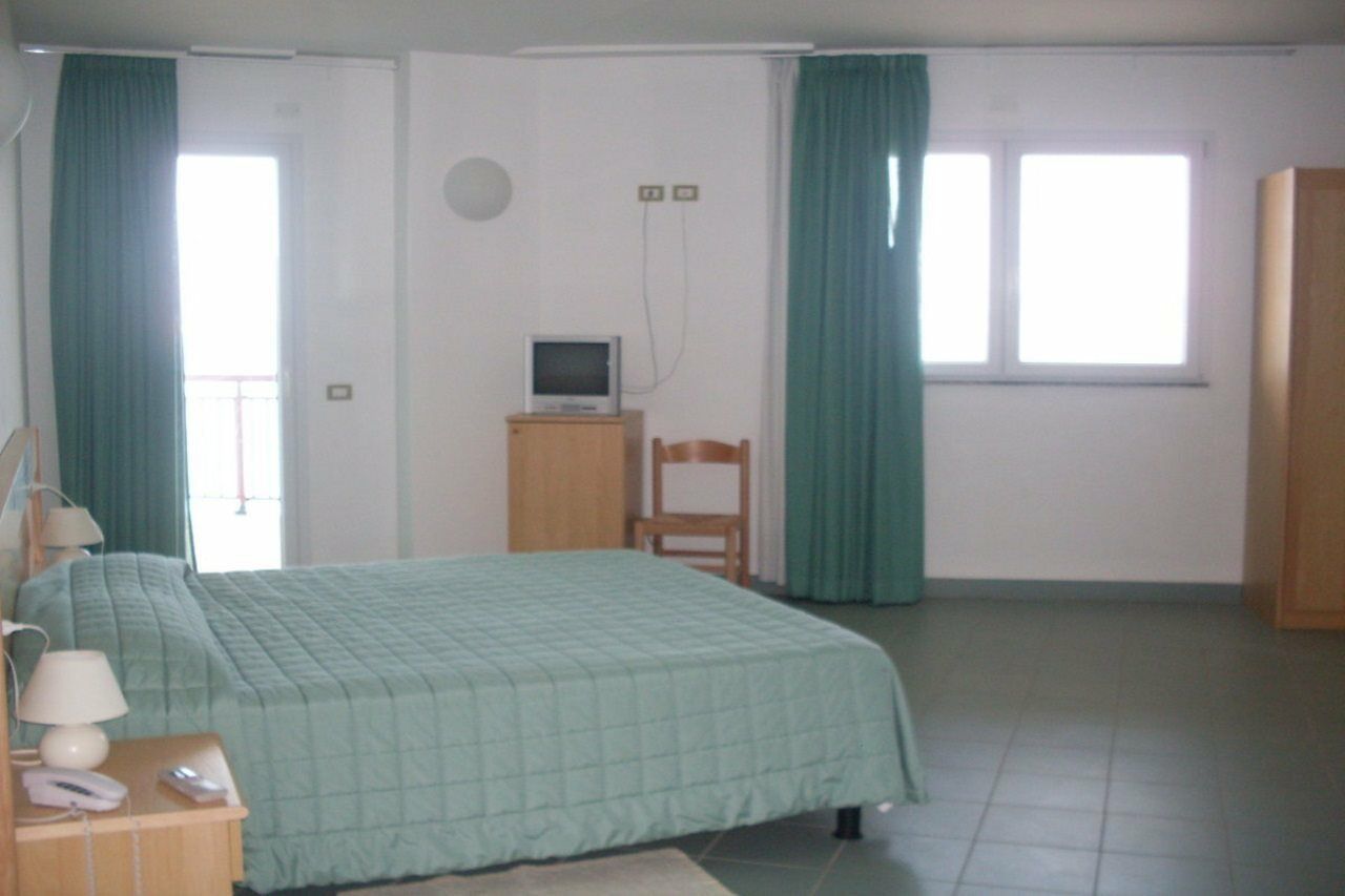 Hotel Soleado Alghero Esterno foto